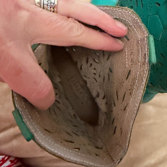 L’Atiste Elgin Turquoise Cutout Leather Pull On Ankle Boots 40/10 - Picture 7 of 7